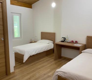 Lusevera Hotel | Rifugio Pian dei Ciclamini