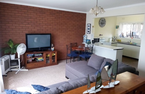 St Leonards Villa | Rigby's cozy hideout