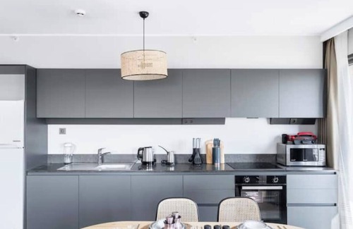 Kagithane Apartment | Rigel - 3BD Fantastic Central Flat in a Residence