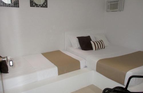 Rincon Hotel | Rincón del mar Veleros Hotel