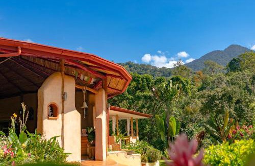Canaan Cabin | Rio Chirripo