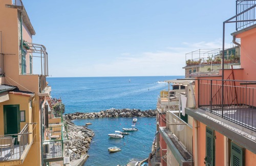 Riomaggiore House | Riomaggiore - Cinque Terre - House with terrace on the marina