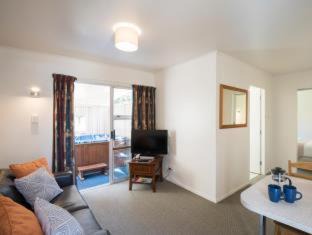 Kawaha Point Hotel | Ripple Rotorua