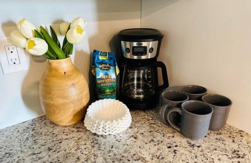 Seabrook Apartment | Riptide Retreat - Walk to Hampton & Seabrook Beach!