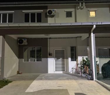 Taman Tan Chee Hoe House | Ris Homestay Islam FOREST HEIGHT