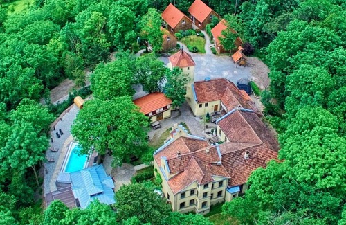 Markt Nordheim Apartment | Ritterliche Ferienwohnung im Ferienschloss