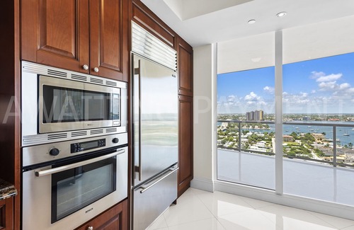 Singer Island Condo | Ritz Carlton Beach Residence - Hotel Amenities ★ by Guaranteed Rental™
