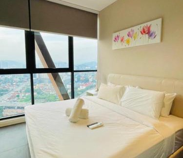 Kuala Lumpur City Centre Apartment | Ritz Residence Suites Scarletz KLCC
