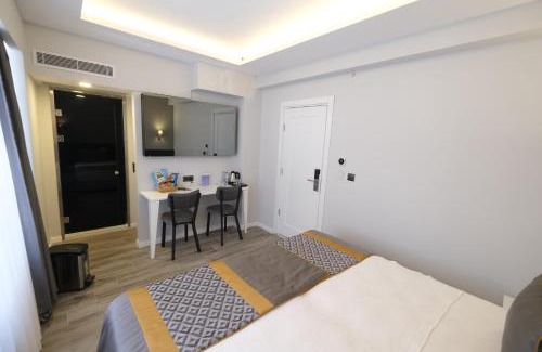Old Town Apartment | Riva Hotel Alsancak