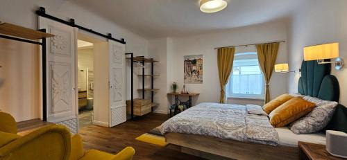 Ljubljana City Centre Apartment | Riva Residence in Old Town Ljubljana by the Cobblers' Bridge