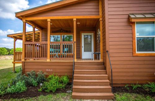 Medina House | River Bend Hideaway on Medina