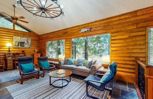 Washougal House | River Bend Lodge