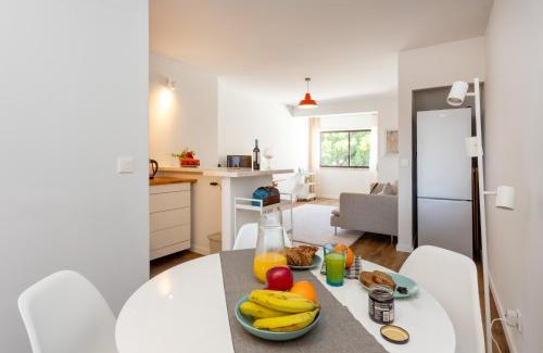 Cacilhas Apartment | River Breeze in Almada Velha