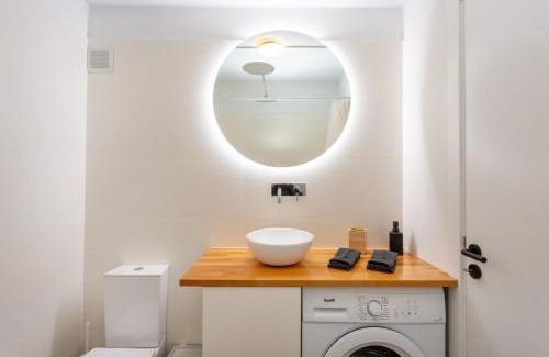 Cacilhas Apartment | River Breeze in Almada Velha