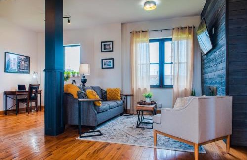 Portsmouth Apartment | River City Loft