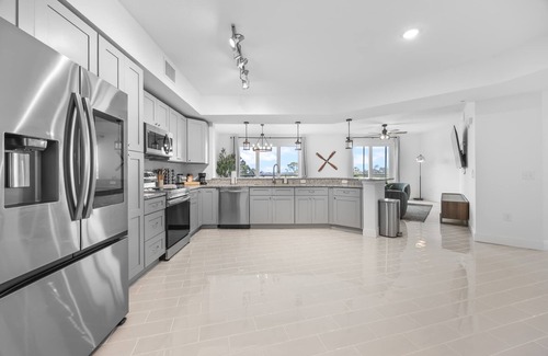 Merritt Island Condo | RIVER FLY IN: Garden View