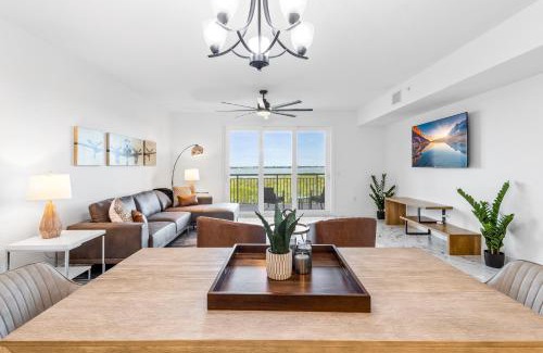Merritt Island Apartment | River Fly-In