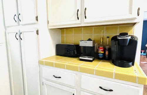 Sierra Tract House | River Home 3-bed House on river Dog Friendly