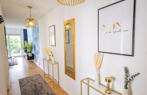 Niedergirmes Apartment | River Lux Loft - 5min to HBF