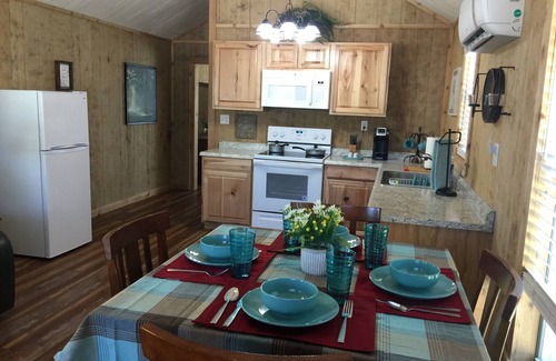 Ingram Cabin | River Rest Cabin #4 - Paradise River Bend