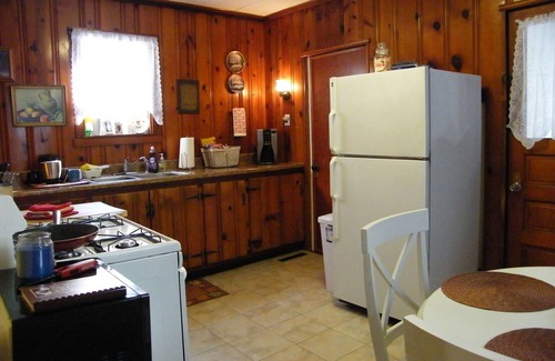 Marietta House | River Rock Cottage; Shopping, Restaurants, Sightseeing, right at your doorstep!