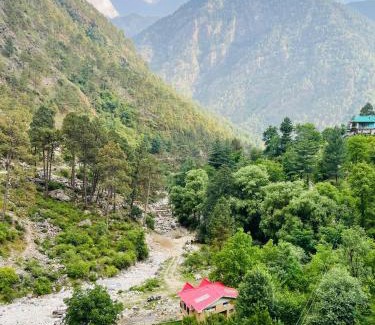 Banjar House | River Rockwood Tirthan