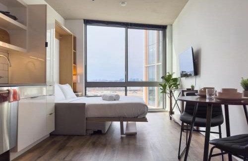 District Wharf Apartment | River View Suite - The Wharf DC by Monthier