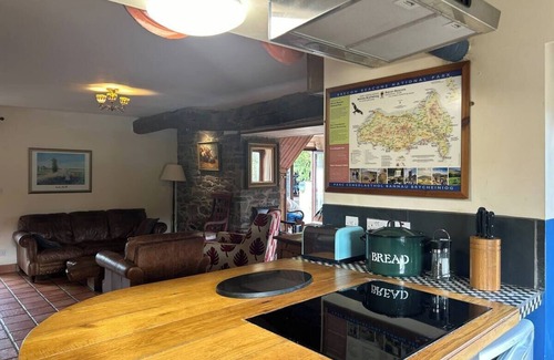 Brecon House | Riverbank Barn Conversion (dated 1770) Offers Luxury Accommodation 15 People