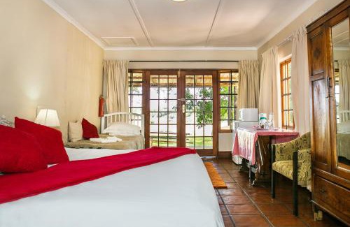 Upington Bed & Breakfast | Riverbank Lodge