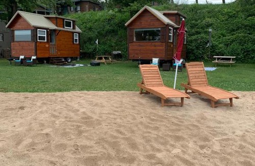 Bellevue House | Riverbottom - Tiny Home 2