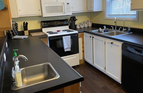 Elkins House | Riverfront Bridge House: Affordable w/ 4 Bedrooms