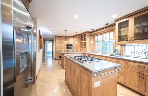 Algonquin House | Riverfront Home Oasis with Sauna and Rooftop Deck