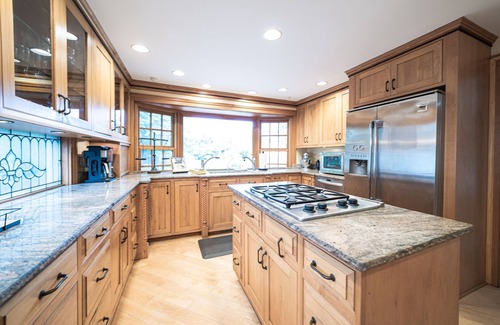 Algonquin House | Riverfront Home Oasis with Sauna and Rooftop Deck