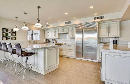 Cienega Springs House | Riverfront Luxury Retreat