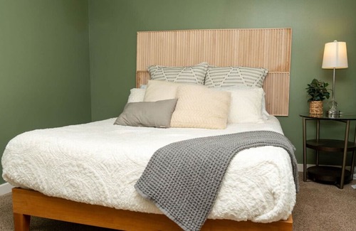 Slate Run Cabin | Riverfront, near Rail Trail | Bald Eagle Lodge