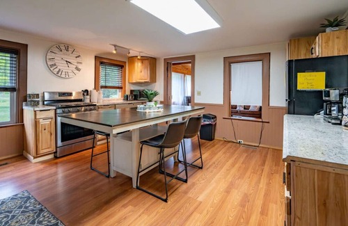 Slate Run Cabin | Riverfront, near Rail Trail | Bald Eagle Lodge