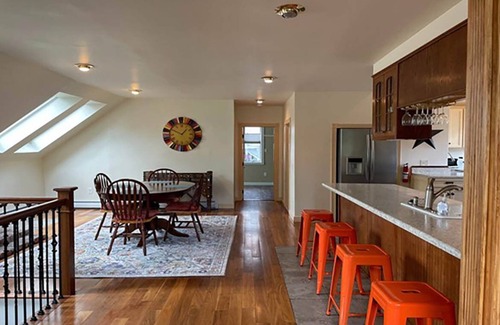 Manchester Center House | Rivers Edge 2-bedroom house in Manchester with WiFi, AC on second floor.