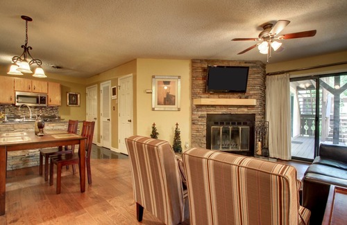 Helen House | Rivers Edge Condo 103