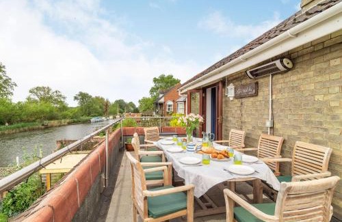 Beccles House | Riversdelle