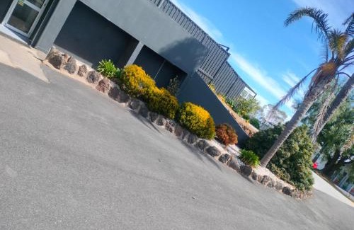 Wurruk Apartment | RiVERSide APARTMENTS