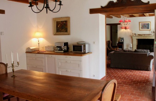 Le-Petit-Pressigny House | Riverside cottage with large garden.