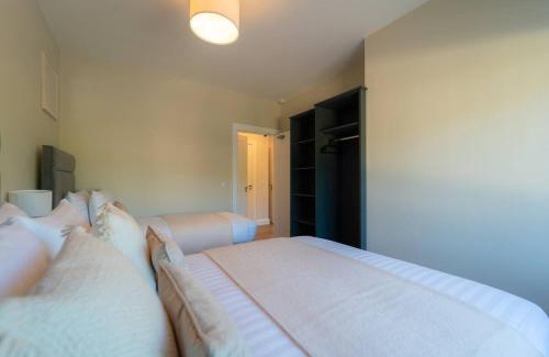 Dingle Apartment | Riverside Dingle - Luxury Apt 1
