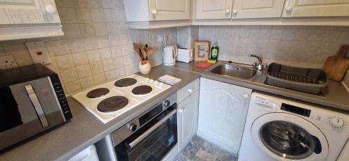 The Liberties Apartment | Riverside Duplex Walk to Temple Bar & Guinness's