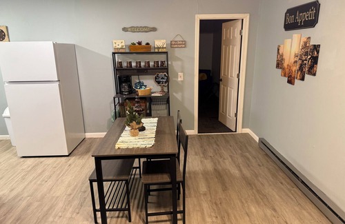 Grand Rapids Apartment | Riverside Hideaway, 880sf, 1 bedroom apartment