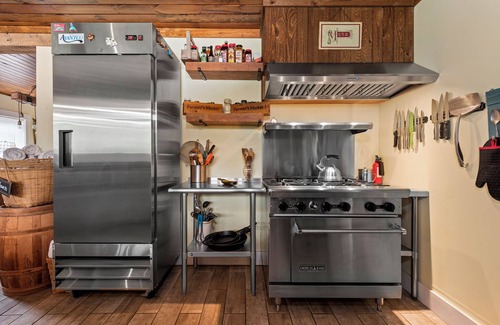 Warren House | Riverside House - Rustic Gatherings Lodge Guest House - Hot Tub + Chef's Kitchen