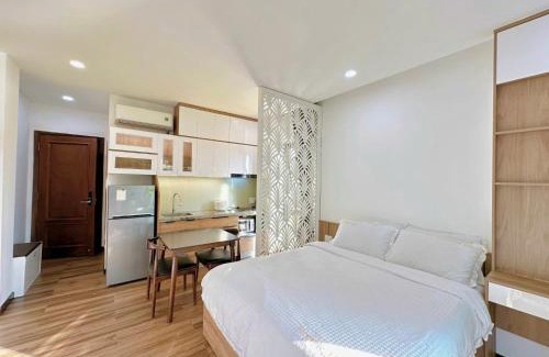 Ho Chi Minh City Apartment | Riverside House Near Airport