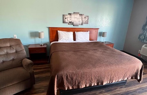 Hebron Hotel | RIVERSIDE MOTEL
