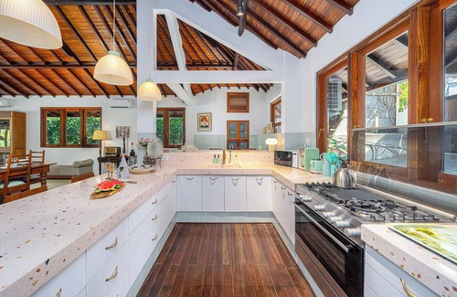 Banjar Semer Villa | Riverside Villa Near Canggu