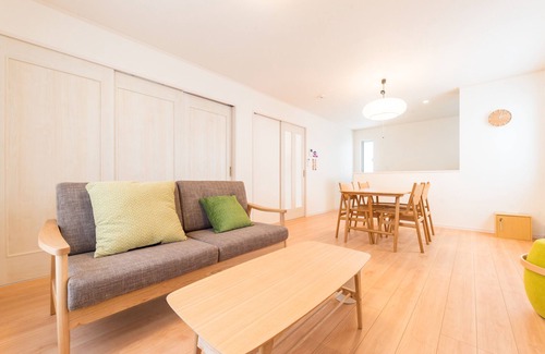 Yofuke House | Riverside Yofuke AFP Villa