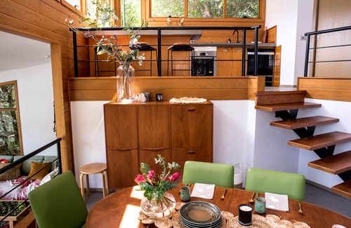 Berowra Waters House | RiverTreehouse Escape (15 Calabash Point, formerly 8 DustHole Pt)